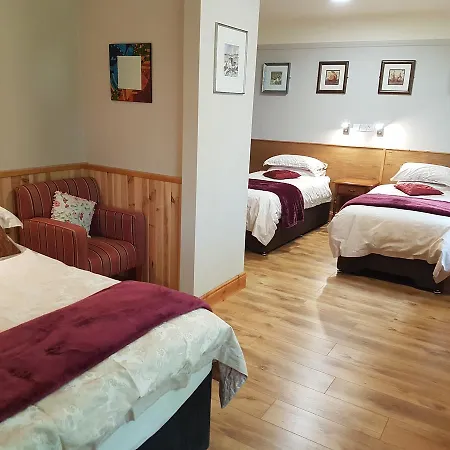 Kylemore Pass Hotell 3*