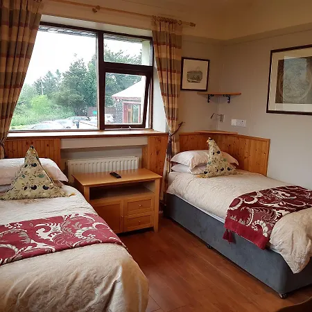 Kylemore Pass Hotell 3*